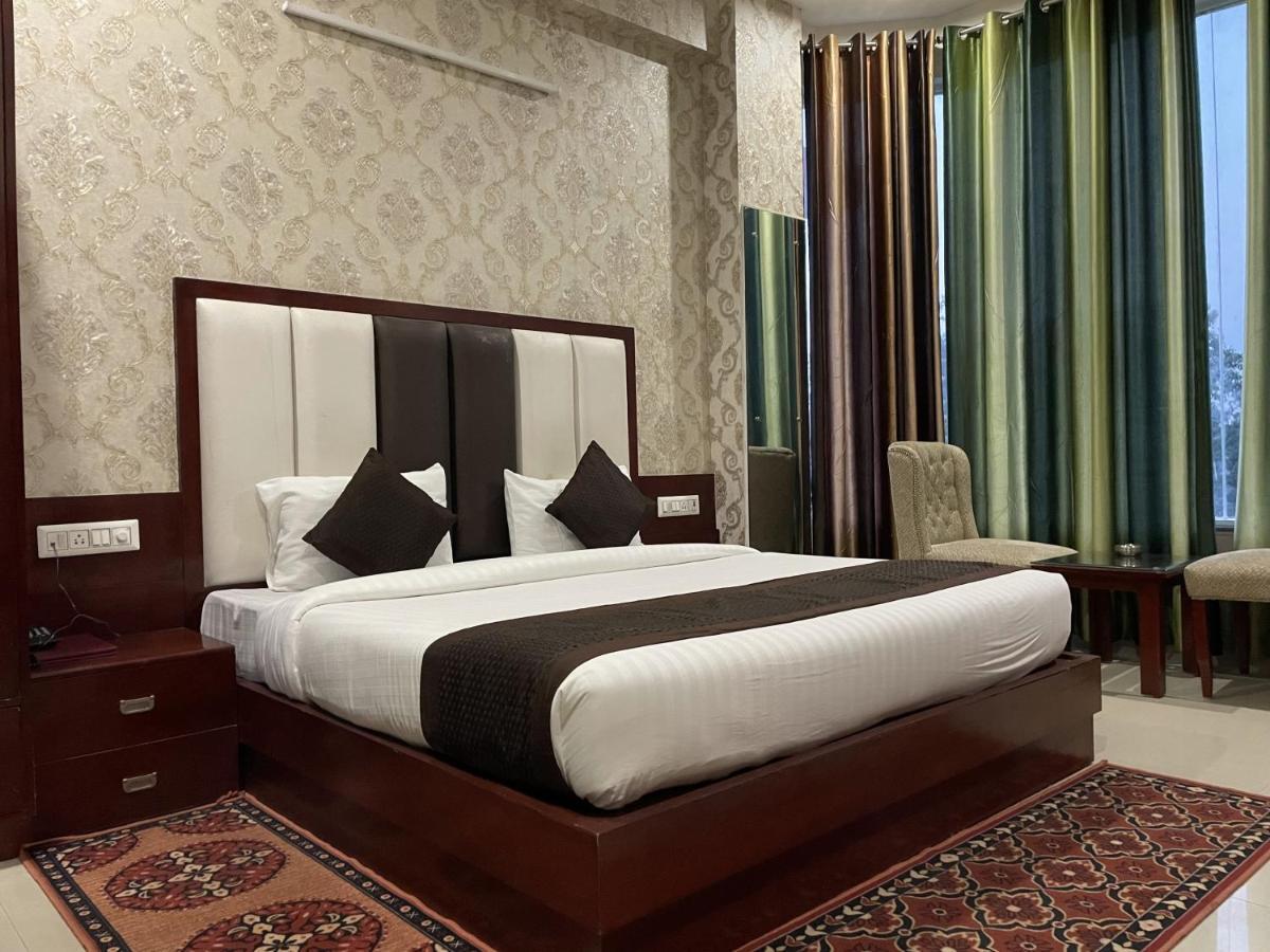Sumedha G Village Resort And Spa Raiwala المظهر الخارجي الصورة
